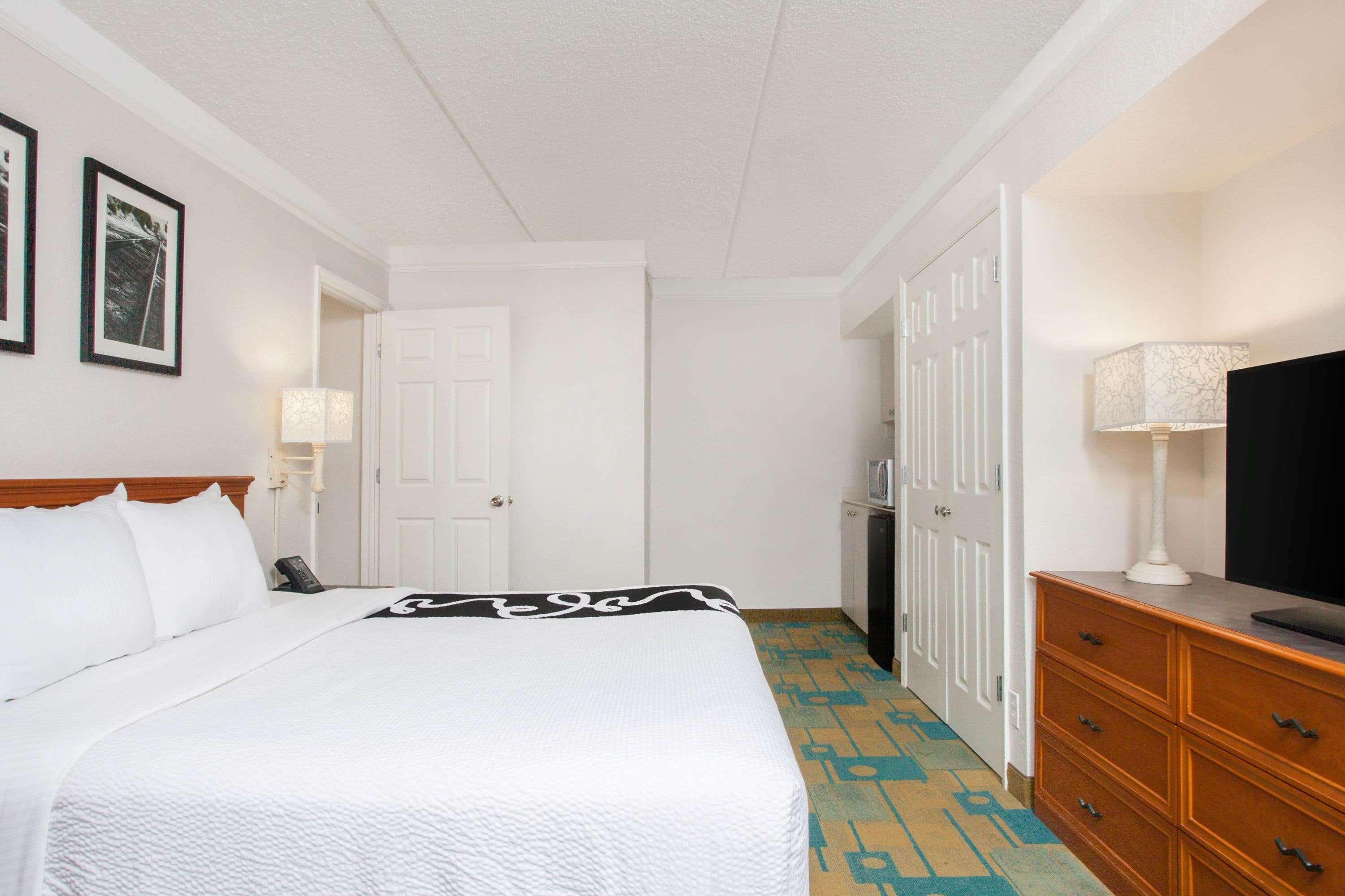 Baymont By Wyndham Fort Myers Central Bagian luar foto